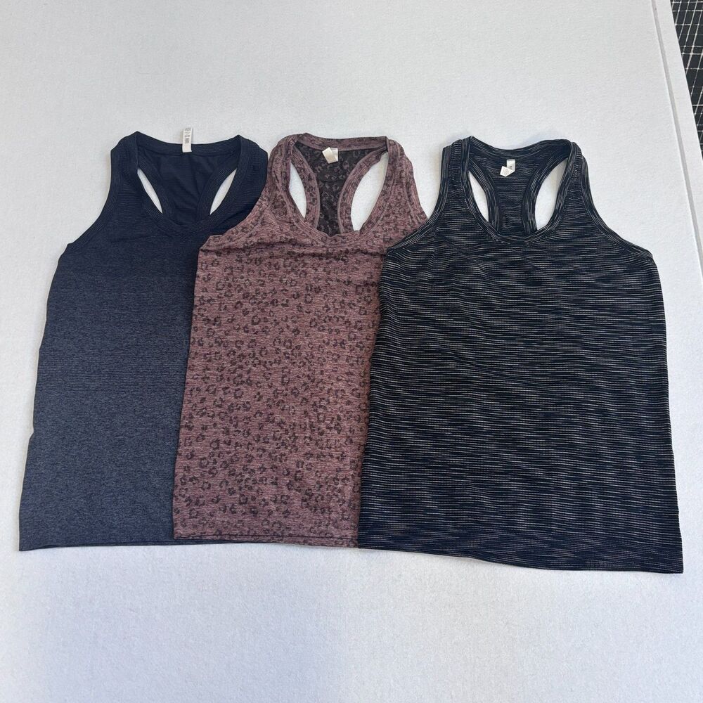 Athleta Momentum Racer Back Tank Bundle Women's Medium Brown Black Navy